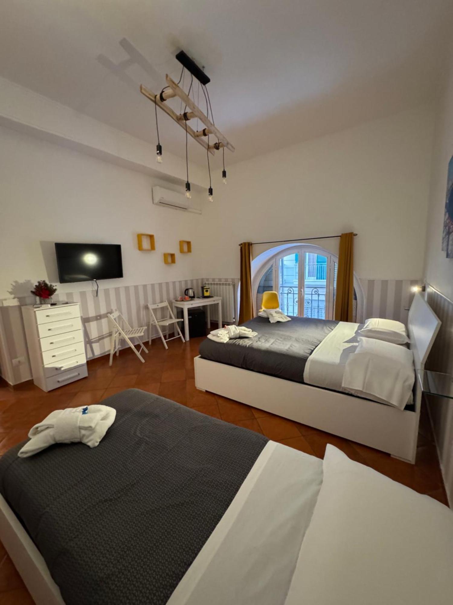 Bed and Breakfast Naporà Napoli Esterno foto